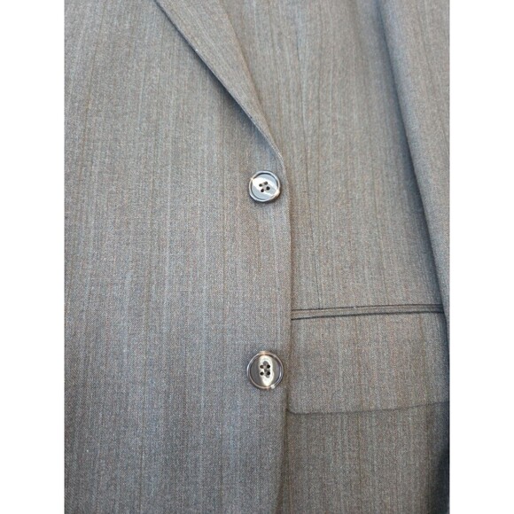 #48 Vtg Botany 500 48R  Gray Striped USA Made Mens Jacket Pants Suit Levine's - Picture 3 of 12
